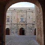 Antiche Mura * Sammichele Di Bari