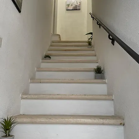 Antiche Mura מלון אהבה